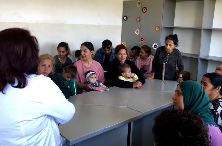 Vaksinohen fëmijët e komunitetit rom, ashkalinjë, egjiptian në lagjen “Ali Ibra”