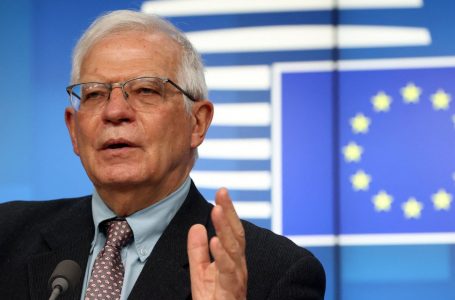 Borrell thotë se s’ka marrëveshje brenda BE-së për ndalim të importit të naftës ruse