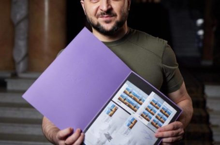 Kërkesë e madhe për pullat postare nga Ukraina, ato madje po shiten deri në 400 dollarë