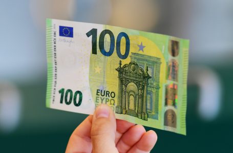 Ja kur do t’i marrin nga 100 euro shtesë fëmijët dhe pensionistët