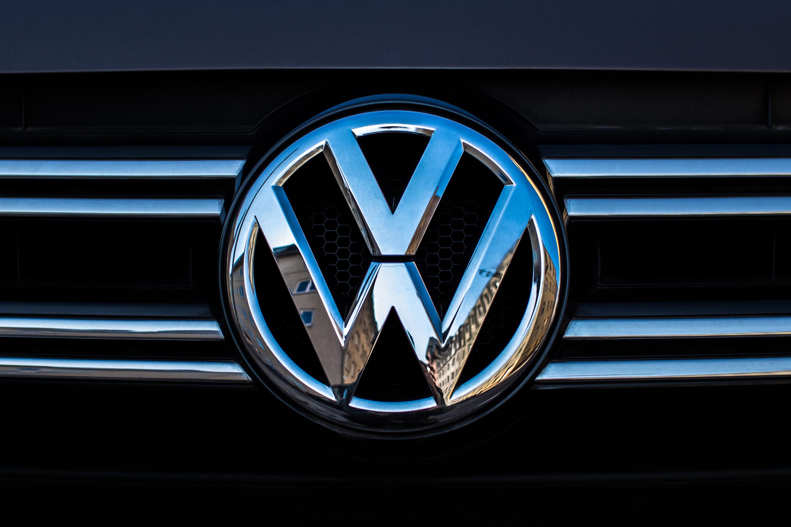 Volkswagen do të tërheqë më shumë se 100 mijë automjete