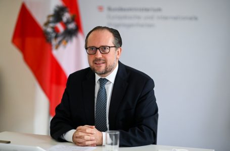 Shefi i diplomacisë austriake kërkon liberalizimin e vizave për Kosovën