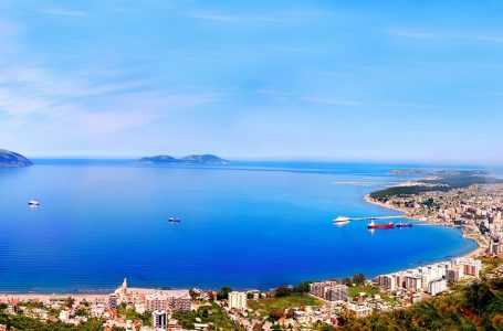 Rekord turistësh të huaj për tetë mujorin në Shqipëri, 16.4 për qind më shumë se në 2019-n