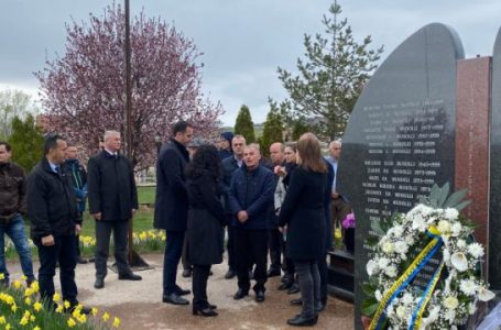 Osmani dhe Konjufca në Drenicë: Masakra e Poklekut dhe Çikatovës, dëshmi e gjenocidit të Serbisë ndaj shqiptarëve