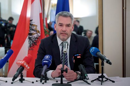 Nehammer: Bisedime të vështira me Putinin në Moskë