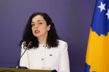 Presidentja Osmani: Abe, luajti rol të rëndësishëm në thellimin e lidhjeve Kosovë-Japoni