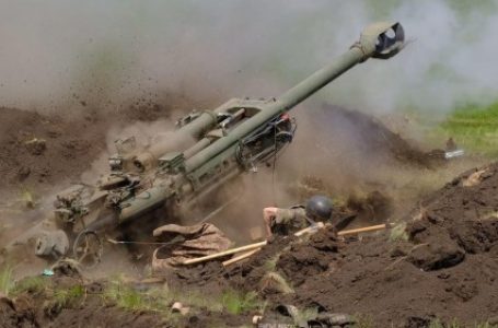 ​Ukraina vendos armët e reja amerikane në vijat e saj të frontit