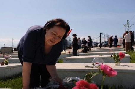 Kujtohen dëshmorët e martirët e Çabratit në 23 vjetorin e rënies