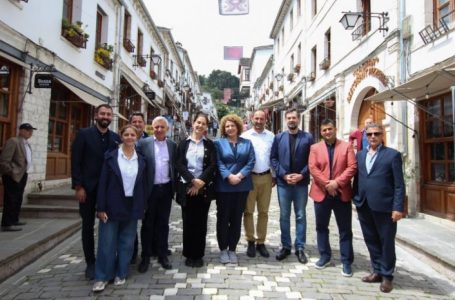 Kosova dhe Shqipëria me platformë digjitale të përbashkët për turizmin