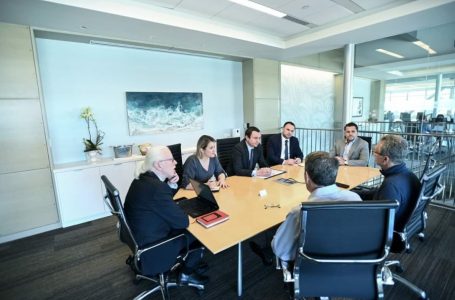 ​Kurti takoi drejtues të kompanive të sektorit të teknologjisë së informacionit në ShBA, i fton të investojnë në Kosovë