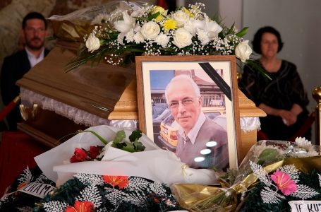 I është dhënë lamtumira e fundit profesorit Njazi Kusari