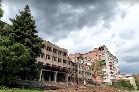 Raketat ruse bien mbi një universitet ukrainas