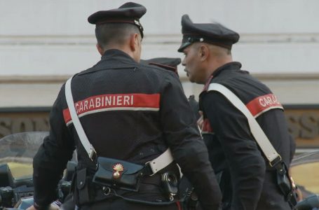 Shqiptari në Itali, i vë flakën banesës dhe mbyllet brenda, sulmon me grushte karabinierët