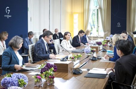 G7: Nuk do të njohim kurrë ndryshimin e kufijve të Ukrainës