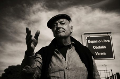 ‘Jetojmë në një botë ku dasmat janë më të rëndësishme se dashuria, ku dukja është më e rëndësishme se dituria’