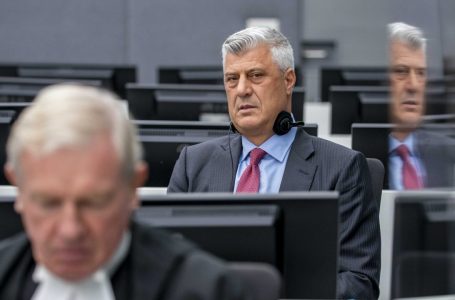 Aprovohet kërkesa e mbrojtjes së Thaçit, i shtyhet shqyrtimi i paraburgimit deri më 19 dhjetor