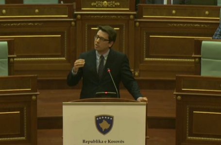 Murati kërkon miratimin e projektligjit që i hap rrugë rritjes së pagës minimale
