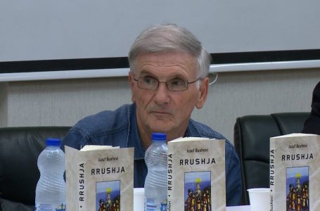 Romani “RRUSHJA” i Buxhovit promovohet në Bibliotekën “Ibrahim Rugova”