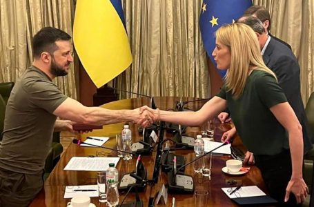 Parlamenti Evropian mbështet kandidaturën e Ukrainës për në BE