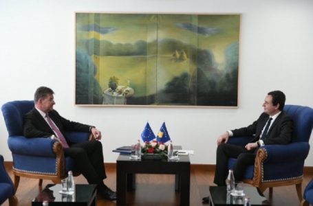 Lajçak: Me Kurtin diskutuam për rrugën përpara në dialogun Kosovë-Serbi