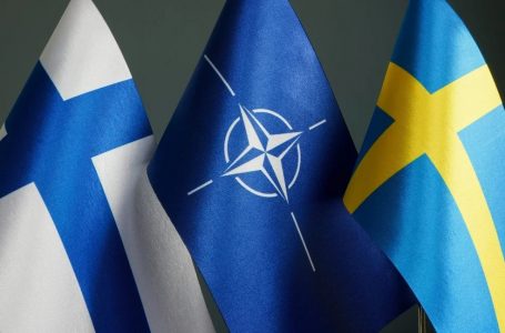 Aleatët e NATO-s nënshkruajnë protokollin e anëtarësimit për Finlandën dhe Suedinë