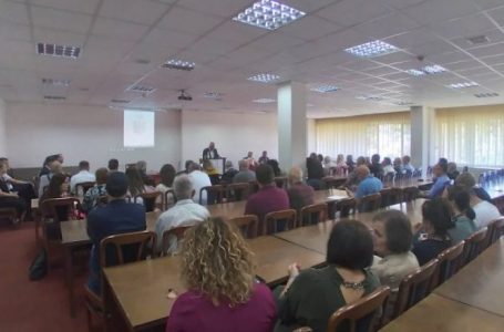 Institutet albanologjike të Prishtinës, Tiranës e Shkupit thellojnë bashkëpunimin