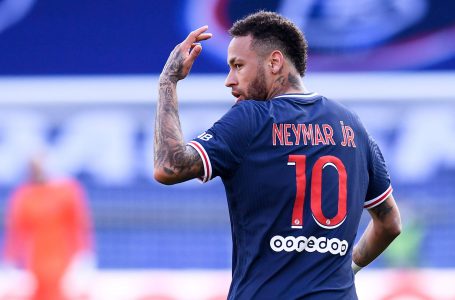 Neymar drejt Premier Ligës, ish-trajneri e pret krahëhapur