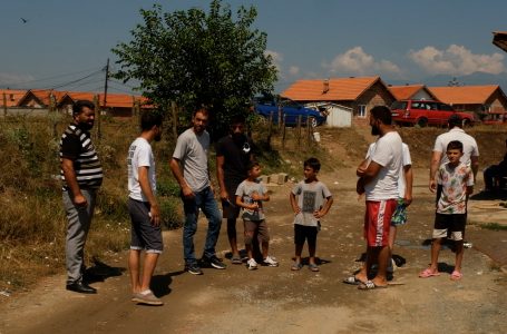 Banorët e rrugës “Shote Galica” kërkojnë rregullimin e rrugës