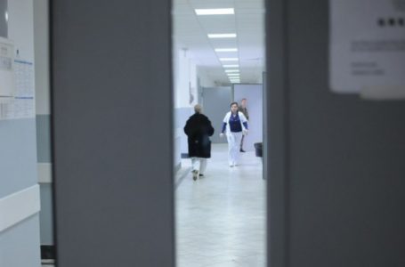 Mungesa e anestezionit dhe pushimet pezullojnë operacionet në Klinikën e Kirurgjisë Abdominale