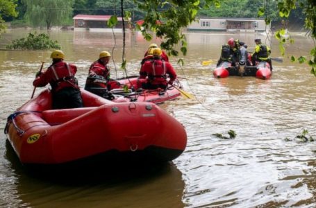 ​SHBA, 25 viktima nga përmbytjet në Kentaki, shpallet gjendja e jashtëzakonshme