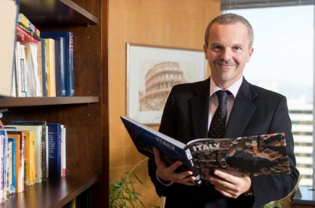​Ambasadori italian optimist për liberalizimin e vizave për Kosovën