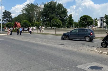 Aksident trafiku në rrugën “UÇK” në Gjakovë (VIDEO)