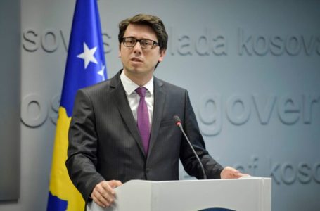 Murati: Përfundon subvencionimi i energjisë elektrike për kursimtarët, vazhdon vetëm për familjet në nevojë