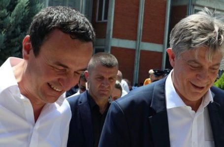 Shefi i EULEX-it takohet me Kurtin: Si gjithmonë, diskutim frymëzues