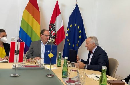 ​Ministri Latifi takohet në Vjenë me homologun Rauch