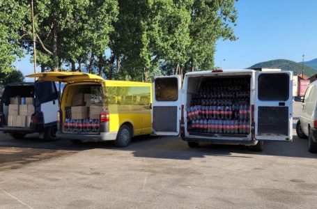 Policia i kap mbi gjashtë tonë mallra të kontrabanduara nga Serbia në Mitrovicë