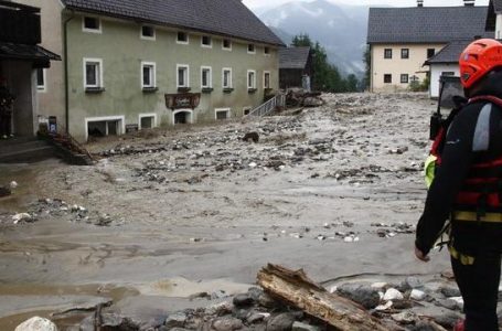 Stuhi dhe përmbytje, Austria shpall emergjencën civile