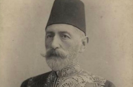 Turhan Pasha në Konferencën e Paqes në Paris: Kërkojmë kthimin e territoreve shqiptare dhënë Malit të Zi, Serbisë dhe Greqisë