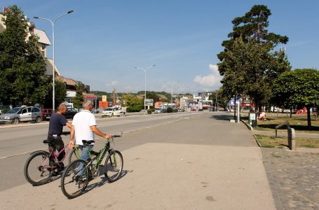 Qytetarët me mendime të ndryshme lidhur me marrëveshjen Kosovë-Serbi për letërnjoftimet