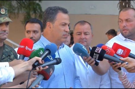 Incidenti me rusët në Gramsh, ministri Peleshi: Shqipëria dhe Kosova janë të sigurta