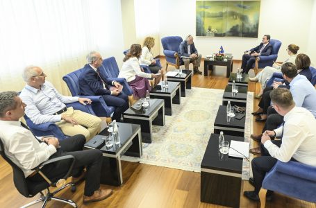6 temat që u shqyrtuan në takimin e Kurtit me Bordin e ShSKUK-së