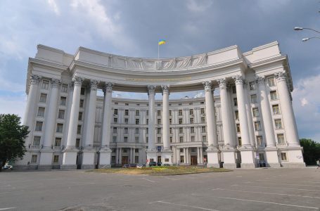 MPJ në Ukrainë i bënë thirrje Kosovës dhe Serbisë të përmbahen nga veprimet që nxisin dhunë