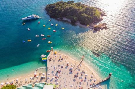 ”Forbes”: Pse duhet ta planifikoni Shqipërinë për pushimet tuaja?