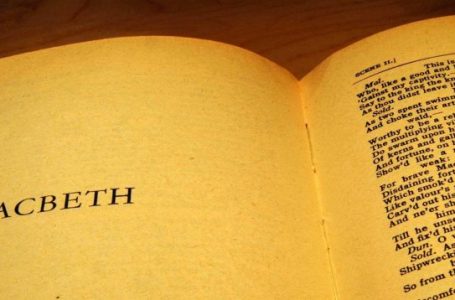 Dy milionë dollarë për kopjen origjinale të Shakespeare