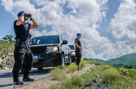 EULEX-i i bashkohet KFOR-it në patrullimet në veri