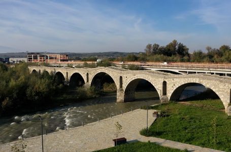 Rritet numri i turistëve në Gjakovë