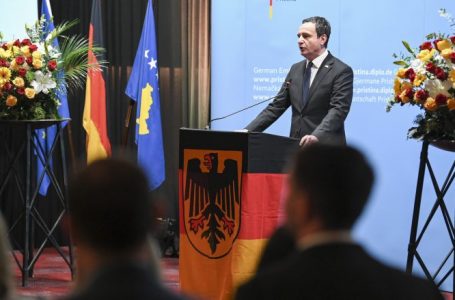 Kurti në Ditën e Bashkimit të Gjermanisë: Miqësia jonë është e veçantë, bazuar në interesa strategjike, politike dhe ekonomike