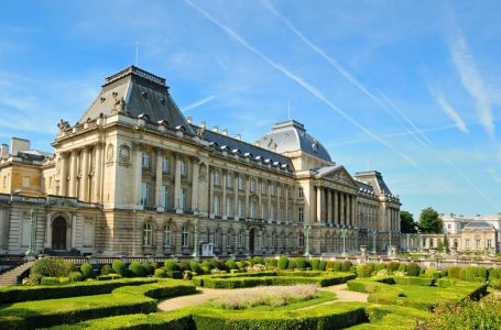 5 pallatet mbretërore më përrallore në Europë
