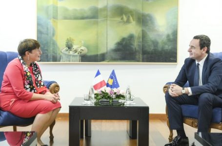 Ambasadorja Butel: Franca është e interesuar të përforcojë lidhjet me Kosovën