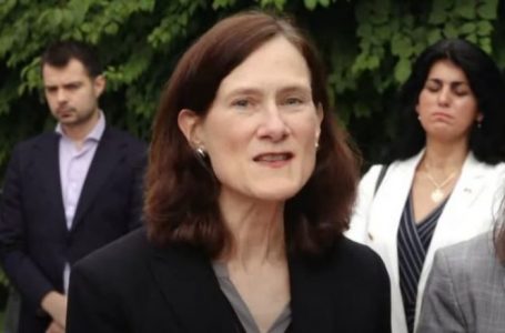 Zëvendës ambasadorja e ShBA-së: Jemi me fat që kemi partneritet kaq të fortë me Kosovën